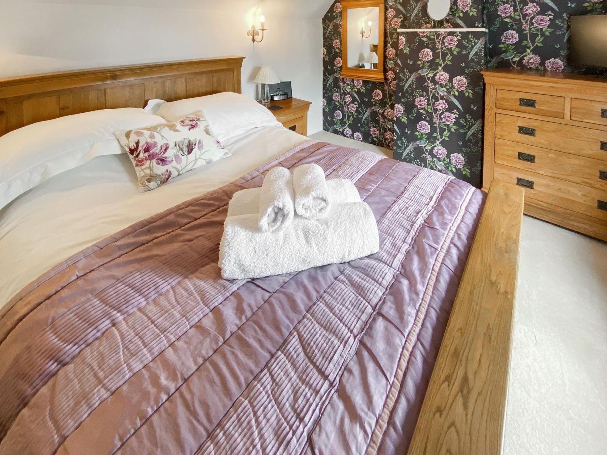 Folly Cottage Avening Екстер'єр фото